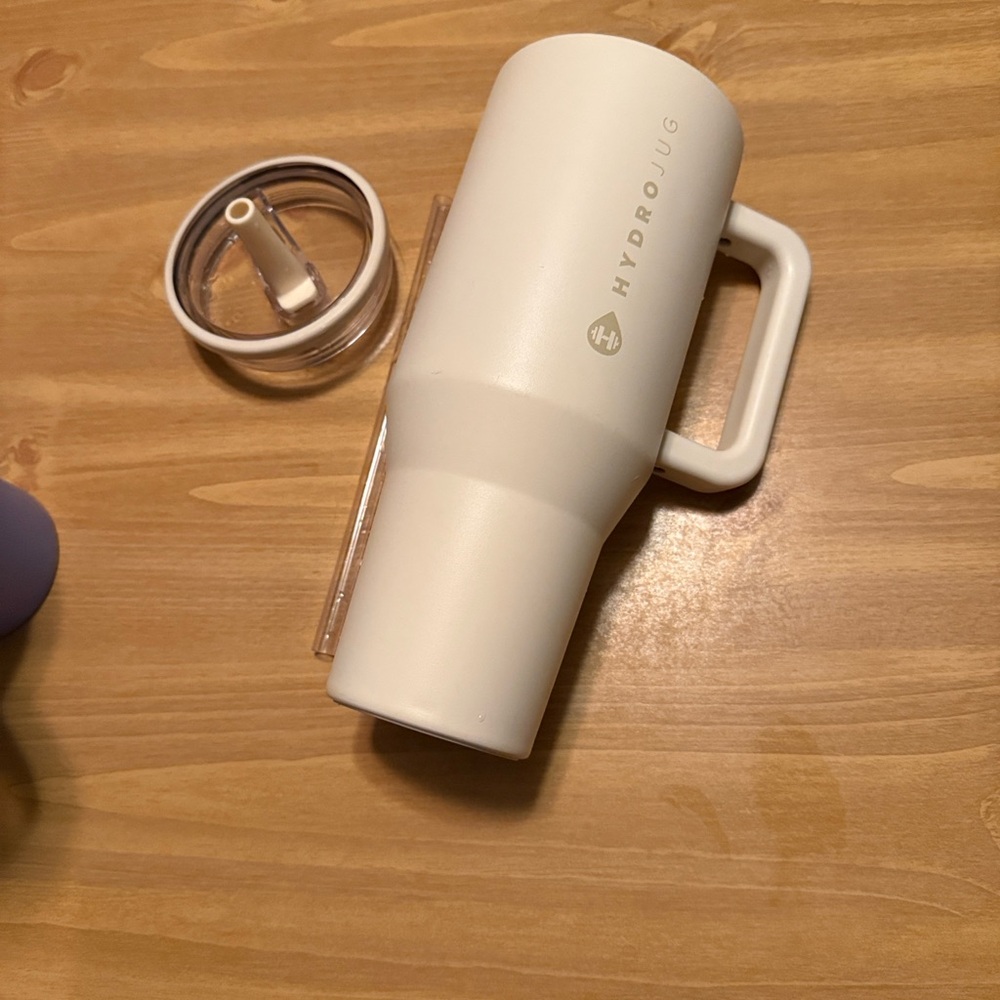 HydroJug Cream Bottle with Handle